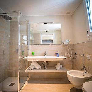 Dreibettzimmer